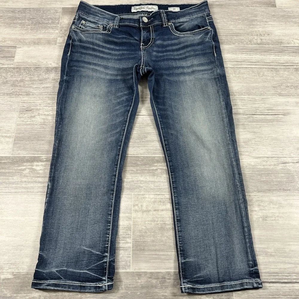 BKE Jeans Women's Sabrina Stretch Capris Denim Pants Size 30 (Actual 32X23.5) - Picture 1 of 11